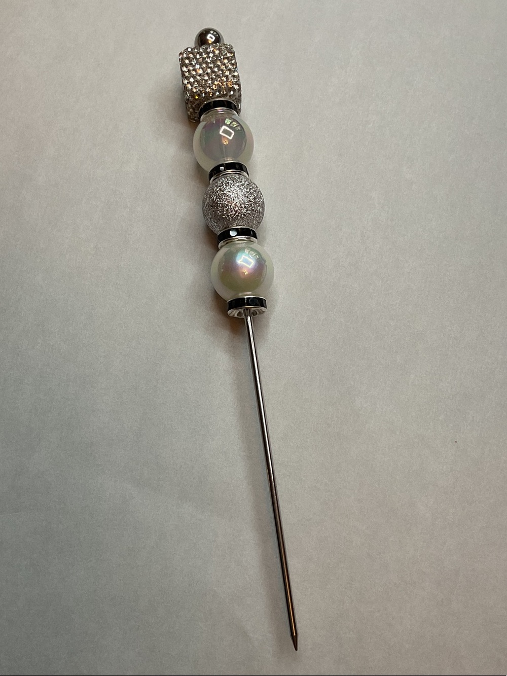 Silver and White Pearl Pokey tool - 6”